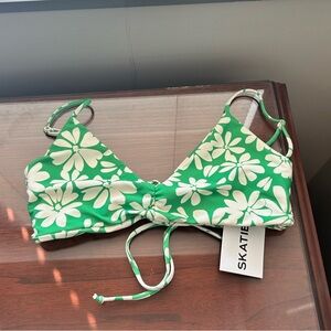 Skatie Betsy Bikini Top - Georgia